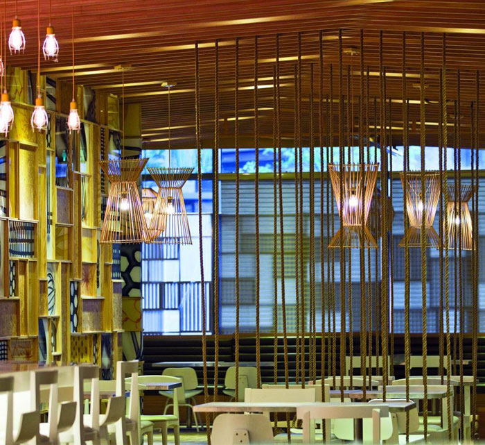unique casual dining decor