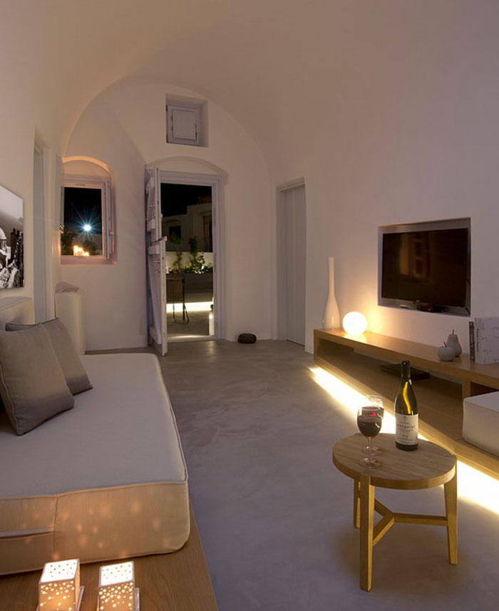 restored-house-living-room-decor2