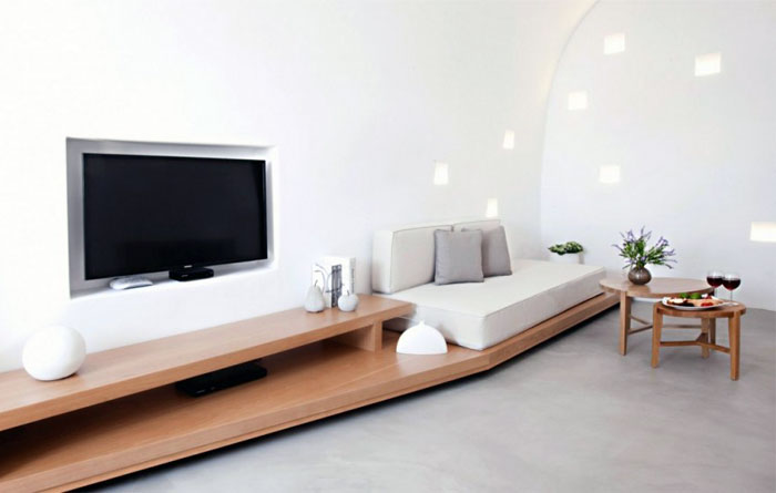 restored-house-tv-furniture
