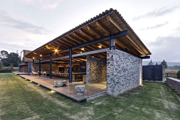 house-interior-outdoors-connection