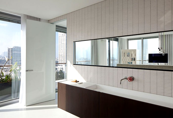 timber-clad-bathtub-wash-basin