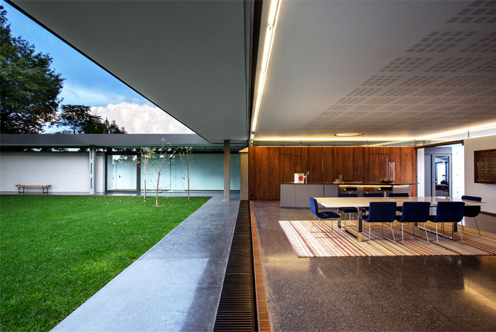 architectural-structure-consists-two-long-low-wings