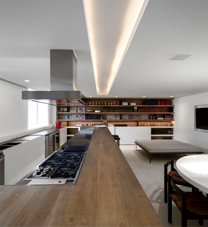 ultra-luxury-penthouse-kitchen