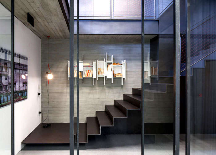 palette-exposed-concrete-glass-steel