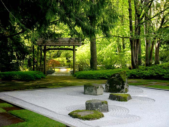 japanese garden wooden gate