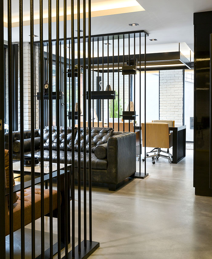 black yellow emre group office 15