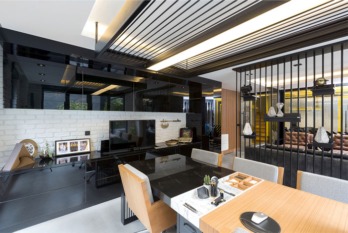 black yellow emre group office 3