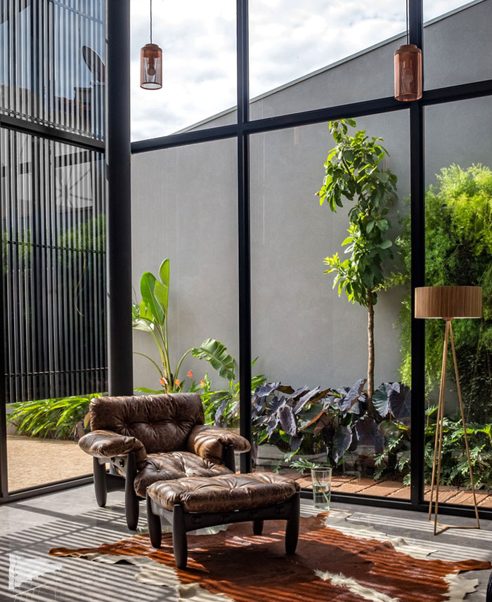 modern brazilian luxury home 7