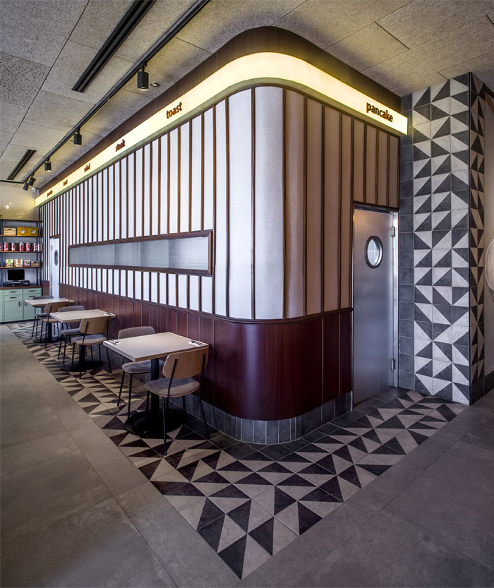 omy design pancake house restaurant 6