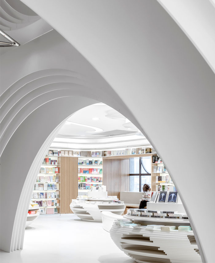 bookstore wutopia lab 12
