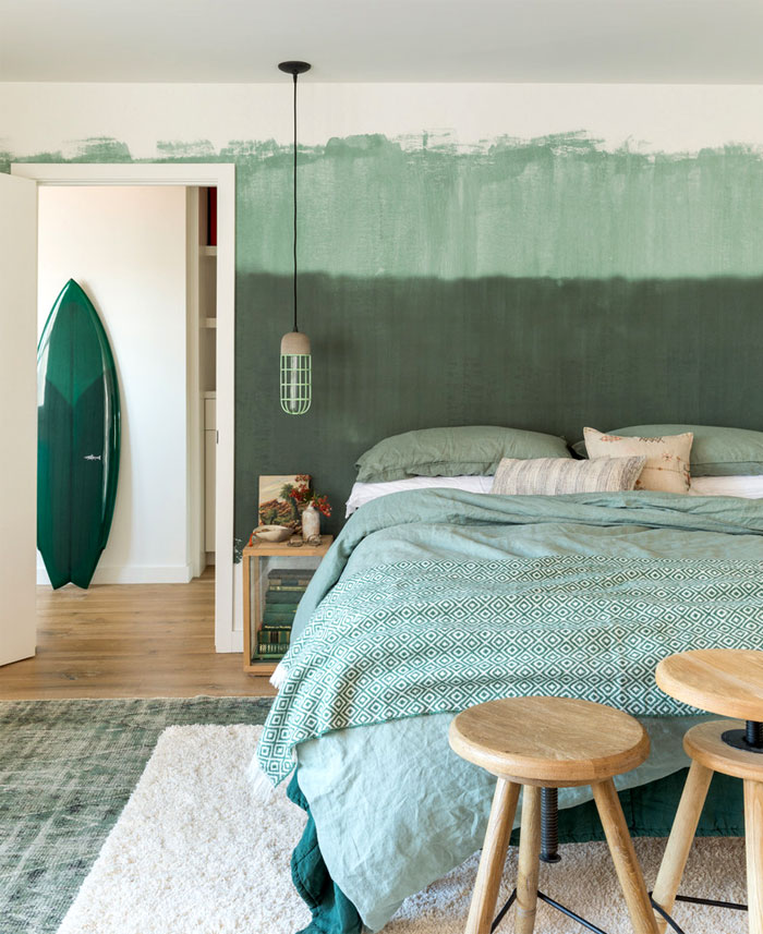 80 Men's Bedroom Ideas – A List of the Best Masculine Bedrooms green wall decor bachelor bedroom