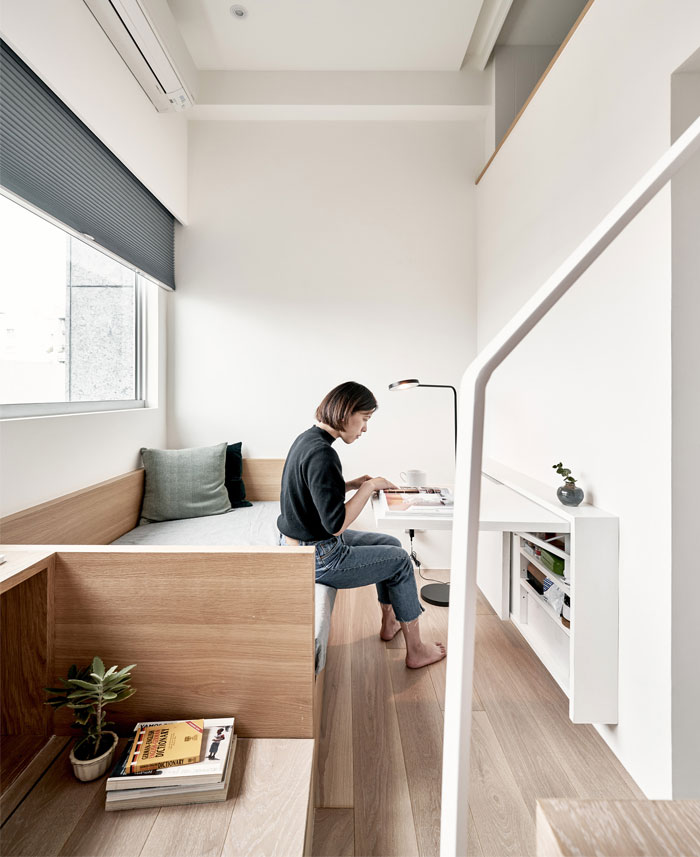 https://www.interiorzine.com/wp-content/uploads/2019/04/tiny-apartment-little-design-taipei-1.jpg