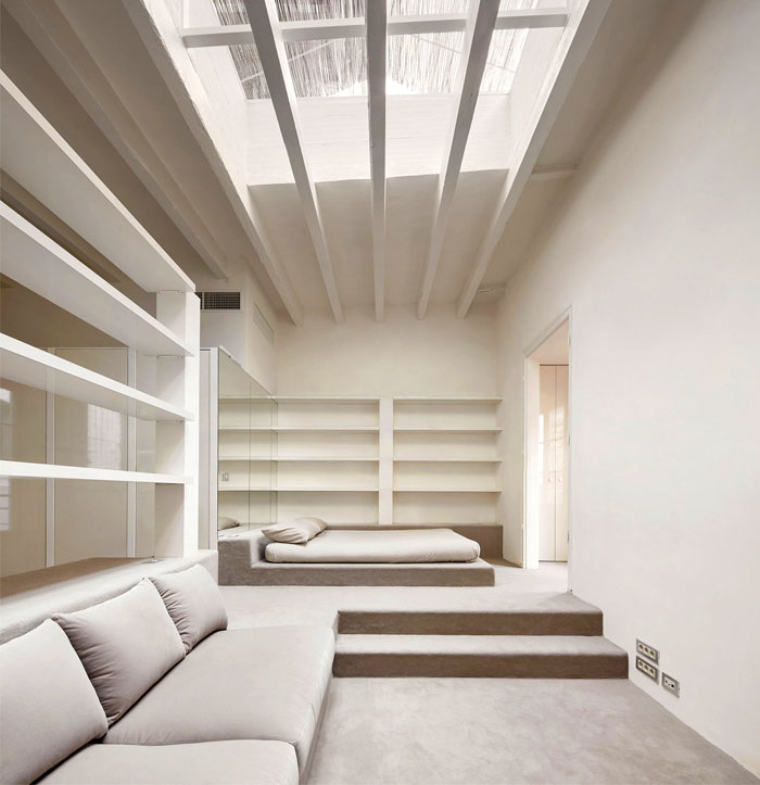 62 Minimalist Bedroom Ideas That Are Anything But Boring minimal all white bedroom decor 2