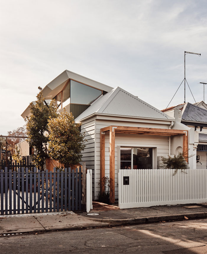 10 Fold House by Timmins+Whyte Architects