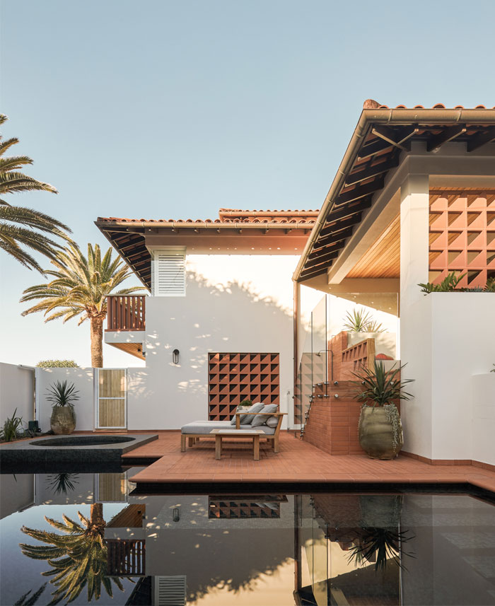 mermaid beach house 13